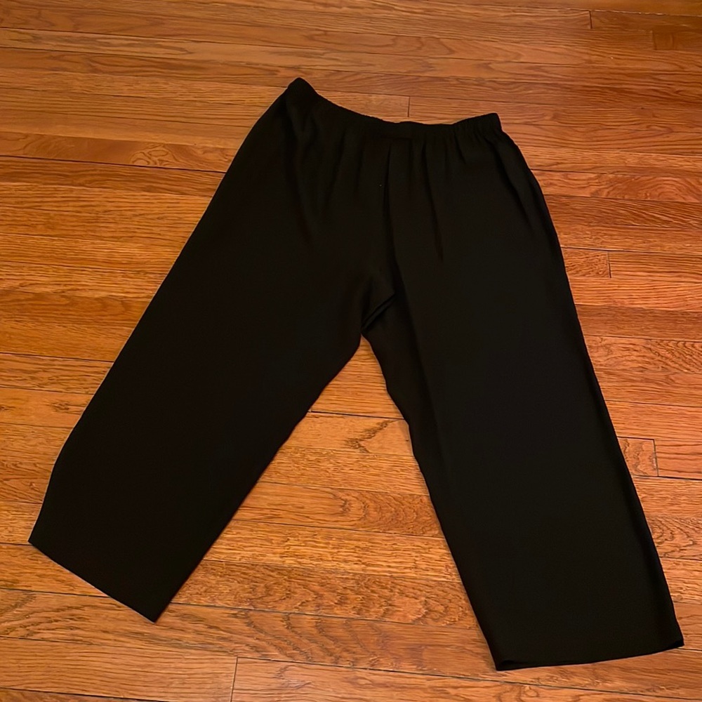 Eileen Fisher Black Silk Pants. Size L